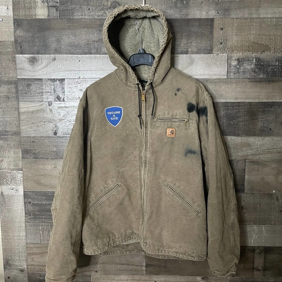 Carhartt Sandstone Jacket Large - Picture 1 of 4